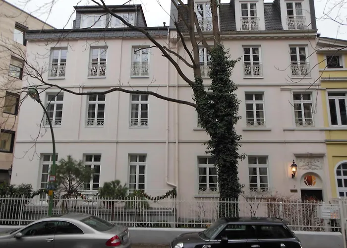 Dirazi & Gmbh Appart hôtel