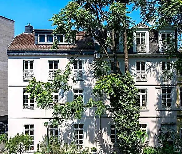 Appart hôtel Dirazi & Gmbh 4*