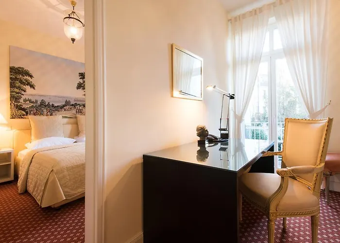 Dirazi & Gmbh Appart hôtel
