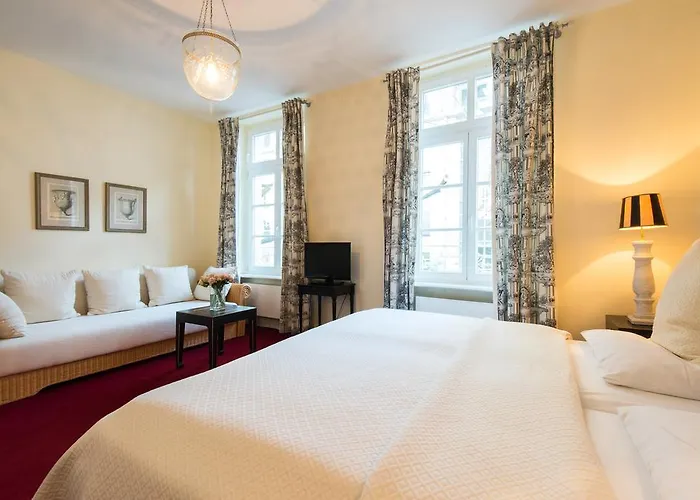 Dirazi & Gmbh Francfort-sur-le-Main